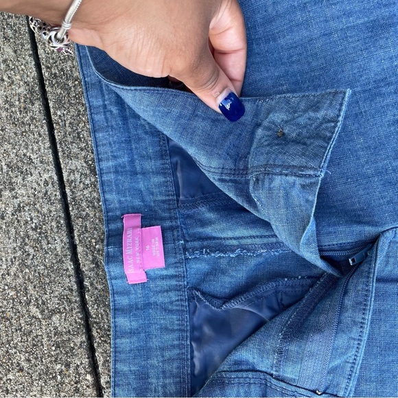 Blue Button-Accent Shorts - Picture 2 of 4